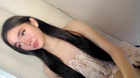 Snapshot of call_me_nina chatting on 14, 7, 2026 call_me_nina online show from 14, 7, 2026
