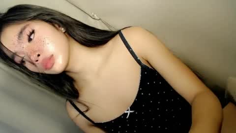 Snapshot of call_me_nina chatting on 28, 7, 2026 call_me_nina online show from 28, 7, 2026