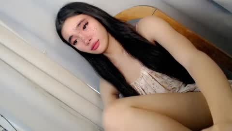 Snapshot of call_me_nina chatting on 9, 8, 2026 call_me_nina online show from 9, 8, 2026