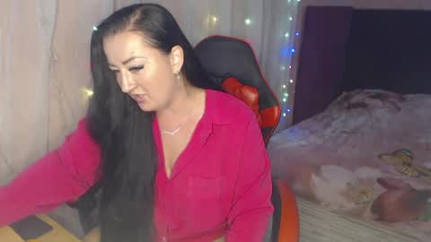 Snapshot of call_me_shaya chatting on 8, 6, 2026 Shaya online show from 8, 6, 2026
