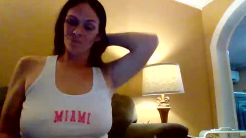 Calli online show from 9, 4, 2026