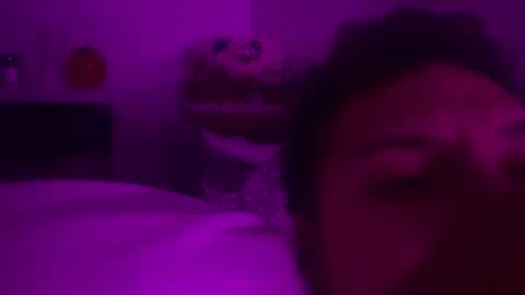 Snapshot of callme38315 chatting on 15, 4, 2026 callme38315 online show from 15, 4, 2026