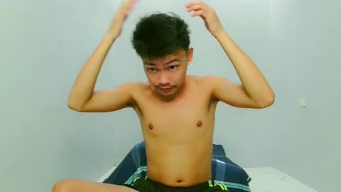 Snapshot of callmebabyceejay_ chatting on 10, 4, 2026 Ceejay online show from 10, 4, 2026