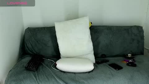 Snapshot of callmeby_lebron chatting on 6, 2, 2025 LeBron online show from 6, 2, 2025