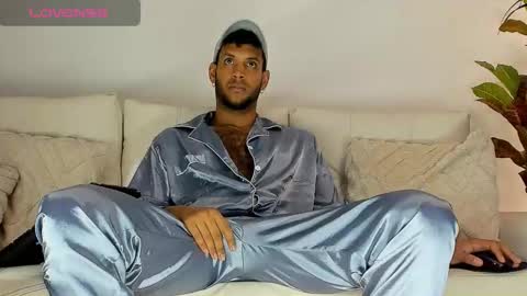 Snapshot of callmeby_lebron chatting on 30, 9, 2025 LeBron online show from 30, 9, 2025