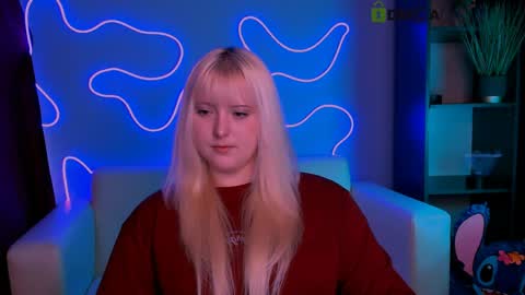 Snapshot of callmevivien chatting on 8, 4, 2026 callmevivien online show from 8, 4, 2026