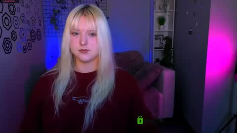 Snapshot of callmevivien chatting on 12, 4, 2026 callmevivien online show from 12, 4, 2026