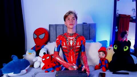 Snapshot of callum__777 chatting on 15, 4, 2026 callum online show from 15, 4, 2026