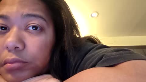 Snapshot of cals9x chatting on 23, 3, 2026 camzxoxox online show from 23, 3, 2026