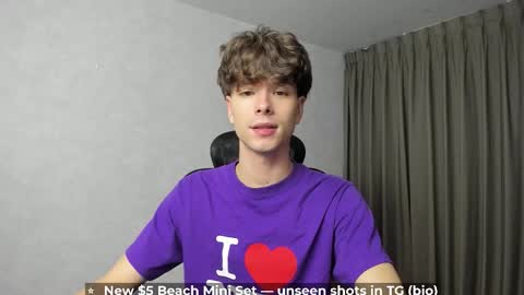Snapshot of calvin_loves_you chatting on 22, 2, 2026 Hey I am Calvin online show from 22, 2, 2026