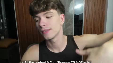 Snapshot of calvin_loves_you chatting on 3, 4, 2026 Hey I am Calvin online show from 3, 4, 2026