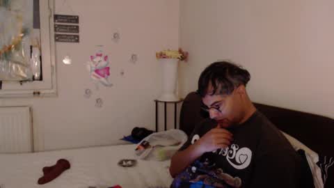 Snapshot of calvinjohnlad chatting on 14, 11, 2025 Calvinjohnlad online show from 14, 11, 2025