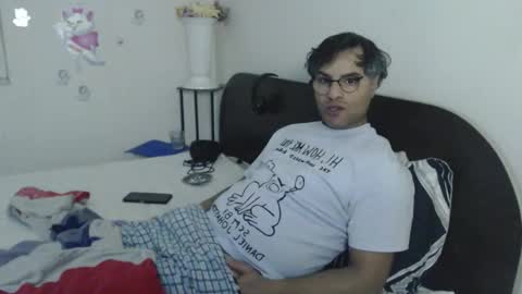 Snapshot of calvinjohnlad chatting on 29, 11, 2025 Calvinjohnlad online show from 29, 11, 2025