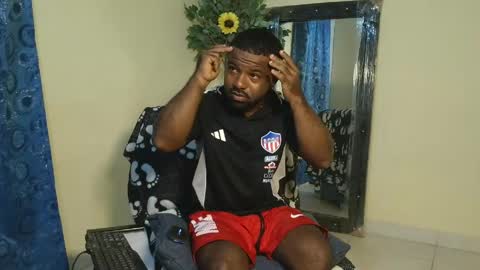 Snapshot of calvinphillips16 chatting on 10, 4, 2026 kevin hart777 online show from 10, 4, 2026