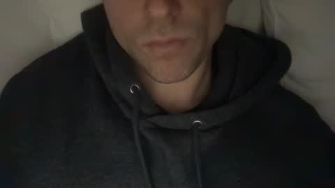 Snapshot of calvinzz chatting on 18, 5, 2026 calvinzz online show from 18, 5, 2026