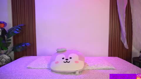 Calypso and Kayla online show from 23, 10, 2025