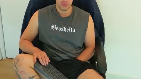 camara110 online show from 18, 11, 2025