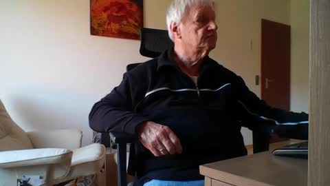 Snapshot of camcologne chatting on 4, 3, 2026 camcologne online show from 4, 3, 2026