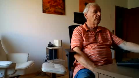 Snapshot of camcologne chatting on 14, 7, 2026 camcologne online show from 14, 7, 2026