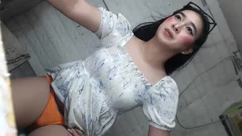 camela_star online show from 13, 11, 2025