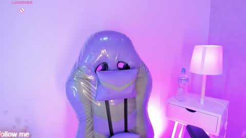 Camelia Smith online show from 20, 11, 2025