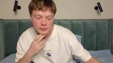 Snapshot of cameron_crowly chatting on 1, 2, 2026 Cameron online show from 1, 2, 2026