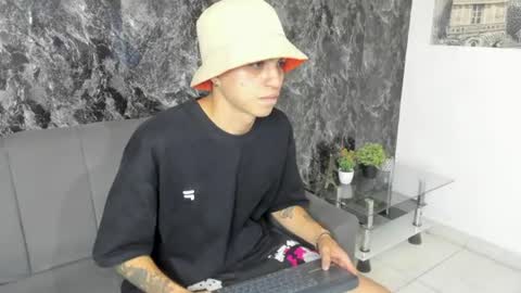 Snapshot of cameron_lux4 chatting on 12, 7, 2026 CAMERON online show from 12, 7, 2026