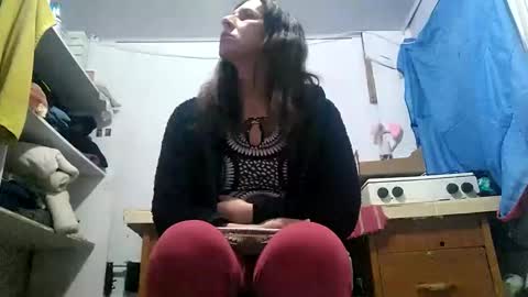 Snapshot of cameron_puppy chatting on 2, 3, 2025 Mara Catalina Romero Ordez online show from 2, 3, 2025