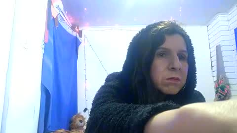 Snapshot of cameron_puppy chatting on 12, 3, 2025 Mara Catalina Romero Ordez online show from 12, 3, 2025