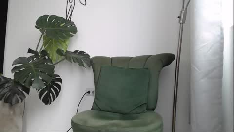 Snapshot of cameronboyx chatting on 12, 3, 2026 Jose online show from 12, 3, 2026