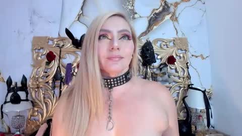 Snapshot of cameronstar1 chatting on 12, 3, 2026 CameronStar online show from 12, 3, 2026