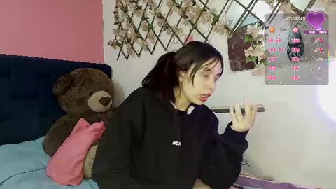 Snapshot of cami_casti777 chatting on 16, 6, 2026 trini-1000 online show from 16, 6, 2026