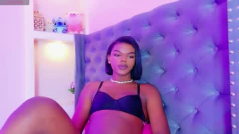 camiestrada online show from 25, 10, 2025