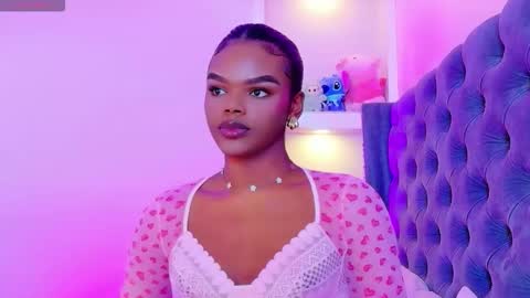 camiestrada online show from 21, 11, 2025