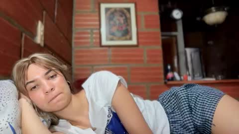 camii19y online show from 5, 11, 2025