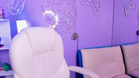 Camila Osorio online show from 3, 2, 2026