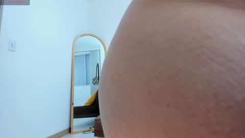 Camila online show from 30, 1, 2025