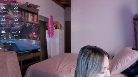 Snapshot of camijhonss chatting on 6, 10, 2025 camijhonss online show from 6, 10, 2025