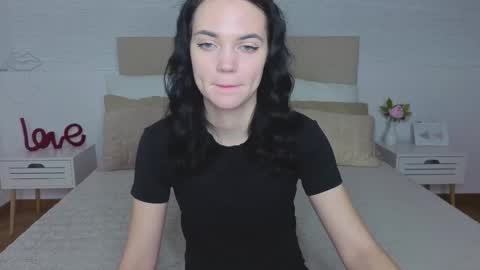 Snapshot of camila_777_ chatting on 25, 11, 2025 Camila online show from 25, 11, 2025