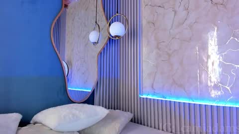 Cami online show from 11, 11, 2025