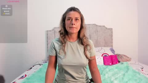 Snapshot of camila_borbon_ chatting on 30, 3, 2026 online show from 30, 3, 2026