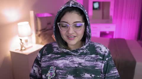 Camila buitrago online show from 12, 12, 2024