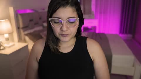 Camila buitrago online show from 29, 12, 2024