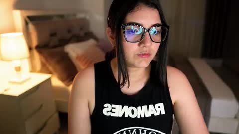 Camila buitrago online show from 15, 9, 2025