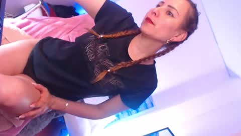 Snapshot of camila_delarosa chatting on 13, 9, 2025 camila online show from 13, 9, 2025