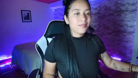 Snapshot of camila_iroose chatting on 11, 5, 2026 Camila Roose online show from 11, 5, 2026