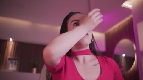 camila_martinez9 online show from 13, 1, 2026