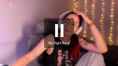 Snapshot of camilaalee chatting on 8, 11, 2025 CAMILAA LEE online show from 8, 11, 2025