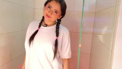 Snapshot of camilaandrade_ chatting on 3, 5, 2026 Cami online show from 3, 5, 2026