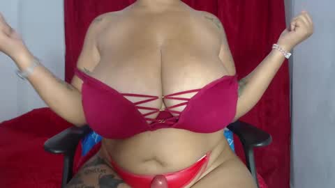 Snapshot of camilabbxc chatting on 5, 2, 2025 camila online show from 5, 2, 2025